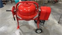 New Central Machinery 1.25 Cu ft Cement Mixer