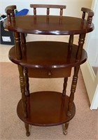 60 - 3-TIER ROUND ACCENT TABLE