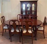 60 - FORMAL DINING TABLE, 6 CHAIRS & HUTCH