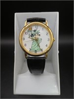 Disney Mickey Mouse Statue Of Liberty Wrist Watch