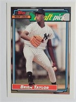 ROOKIE CARD 1992 TOPPS BRIEN TAYLOR