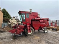 IH 403C Combine, 3 speed trans. w/ hydrostat,