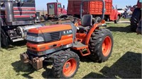 Kubota L3010 Tractor, 561 Hrs.,