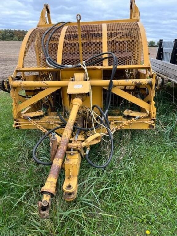 Anderson Rock Picker with Hydraulic Dump