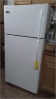 Frigidaire refrigerator, works great, food not