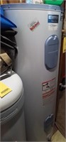 Kenmore hot water heater, works great
