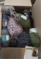 Assortment of yarn and excesseries