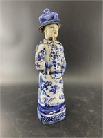 Antique Chinese porcelain figurine 11" in excellen