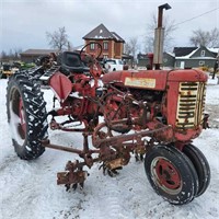 Farmall 230 Tractor w/Cultivators