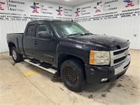 2011 Chevrolet Silverado 1500 - Titled-NO RESERVE