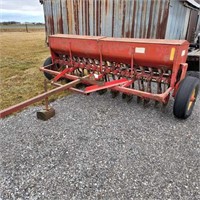 MF 33 16 Run Seed Drill