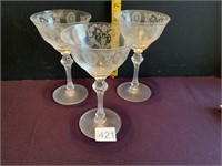 Tiffin Franciscan Love 3 Wine Glasses