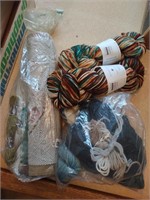 Rug Hooking Patterns & Wool Yarns