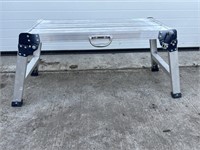 Aluminum platform