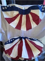 4 American Flag Pleated Fan Flag / Bunting