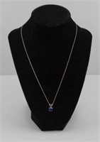 Beautiful 14K necklace with lapis lazuli pendant