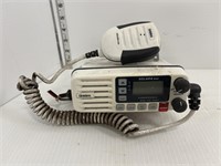 Uniden Solara CB radio