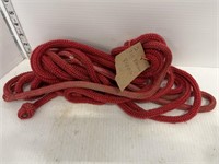 2 boat tie down ropes