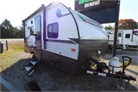 UNUSED 2022 Coachmen Clipper 162RBU Travel Trailer