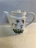 The Botanic garden teapot made in Britain