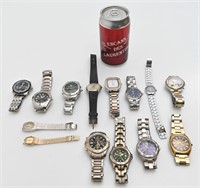 Lot de montres de fantaisie