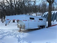 20' Gooseneck Livestock Trailer