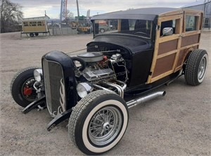 * 1932 Ford Woody