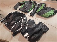 Men' s Leather Riding Gear