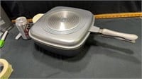Cooks companion pan