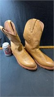 Tecovas boots size 9