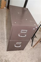 2 Drawer Metal Filing Cabinet. 29" Tall x 15" Wide