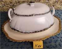 L - COVERED BOWL & PLATE (K26)