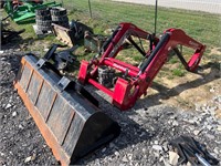 Mahindra 2665CL Loader Attachment w/ Bucket
