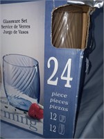 24 peice glassware set