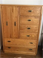 6 Drawer Oak Dresser 55x40x16"