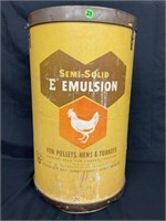 Semi solid "E” emulsion for pullets, hens and