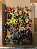 Teenage mutant ninja turtle toy lot