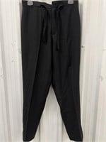 SIZE MEDIUM (APPROXIMATE) WOMEN'S CASUAL PANTS