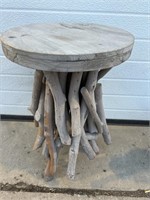 Wood stand/stool