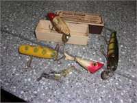 old fishing lure lot