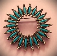 VINTAGE SOUTHWESTERN ROUND TURQUOISE COLOR BROOCH