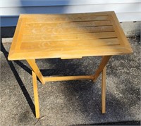 NW) Wood Folding TV Tray/Table