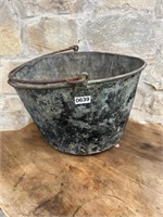 (1) UNIQUE RUSTIC GALV. FEED BUCKET (COOL PLANTER)