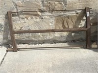 (1) ANTIQUE WOOD HANDLE LARGE MEAT SAW