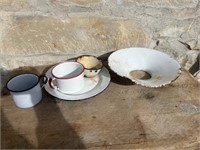 (5) MISC. PIECES OF ENAMELWARE