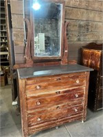 (1) ANTIQUE WOOD DREESER W/ MIRROR (NEEDS REFURB)