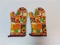 Oven Mitts - Fall/Leaves Scene