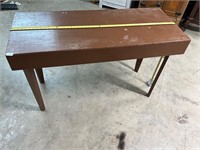 Wooden table sizes in pics