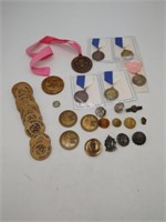 Various Vtg Medals/Park Tokens/Buttons Lot