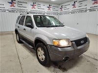 2006 Ford Escape XLT Sedan -Titled